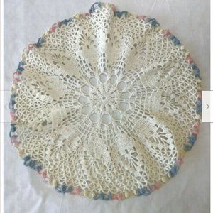 Vintage Doily Pastel Border Hand Crochet Cotton Lace Vanity Decorative Linen